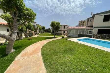 Forcat Apartamento Bajo Con Jardin Y Piscina Ciutadella  Dış mekan fotoğraf